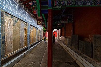 《战神5》与《战神4》对比视频 画面更精美了！